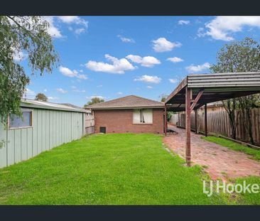 Comfort, Convenience & Space in the Heart of Melton South - Photo 5