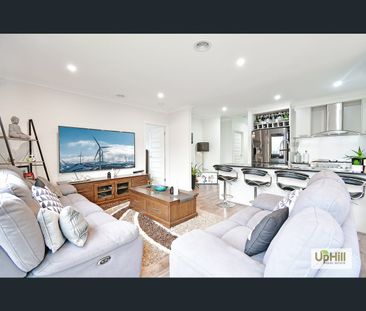 11 Great Banjo Street, Clyde North, Vic 3978 - Photo 2