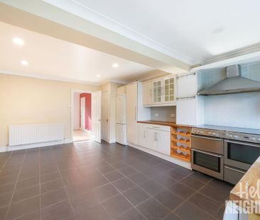 2 bedroom terraced house to rent - Photo 3