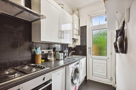 3 bedroom house to rent - Photo 5