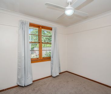 69 Stradbroke Street, Deakin ACT 2600 - House For Rent | Domain - Photo 1