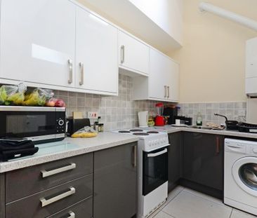 1 room available in a 4 bed house - Photo 5