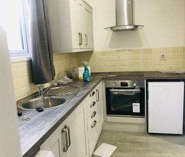 1 Bed Flat, Alcester Road, B13 - Photo 5