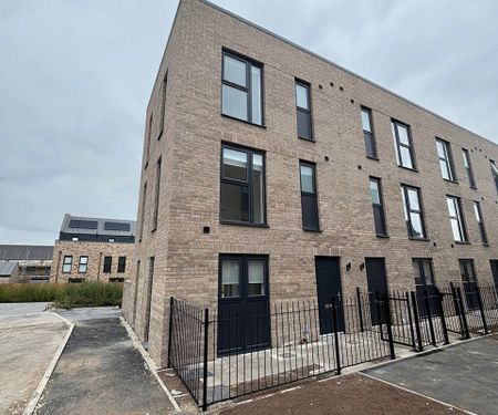 Maple Wood Close - Photo 4
