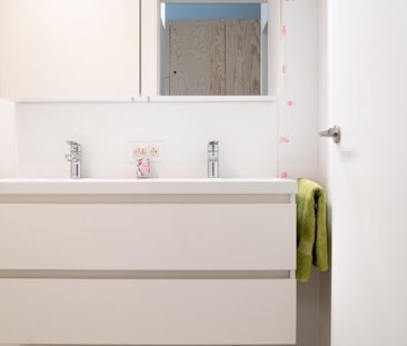 Éenslaapkamerappartement met autostaanplaats en berging! - Foto 4