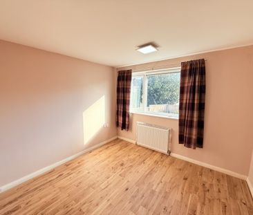 East Street, BURTON-ON-TRENT - Photo 3