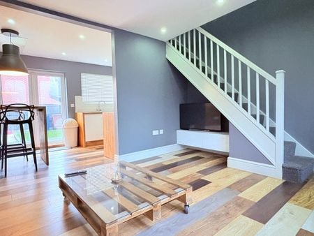 St. Pauls Street, Bury - Photo 2