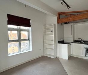 14 Priory Courtyard, Ramsgate, CT11 9PW, Kent - Photo 1