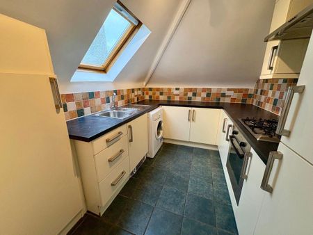 MILTON ROAD, CHARMINSTER (P07844) - Photo 4