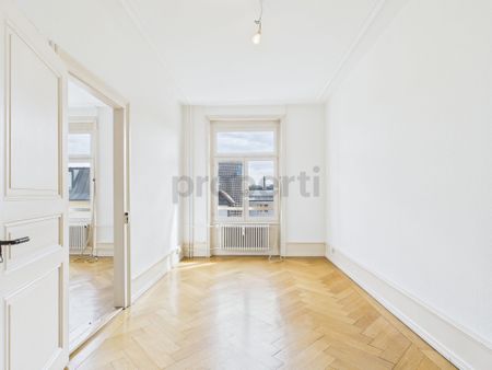 Attractive property with 3.5 rooms in Basel - Photo 2