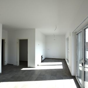 Neubau: Penthouse mit großer Dachterrasse - Photo 2