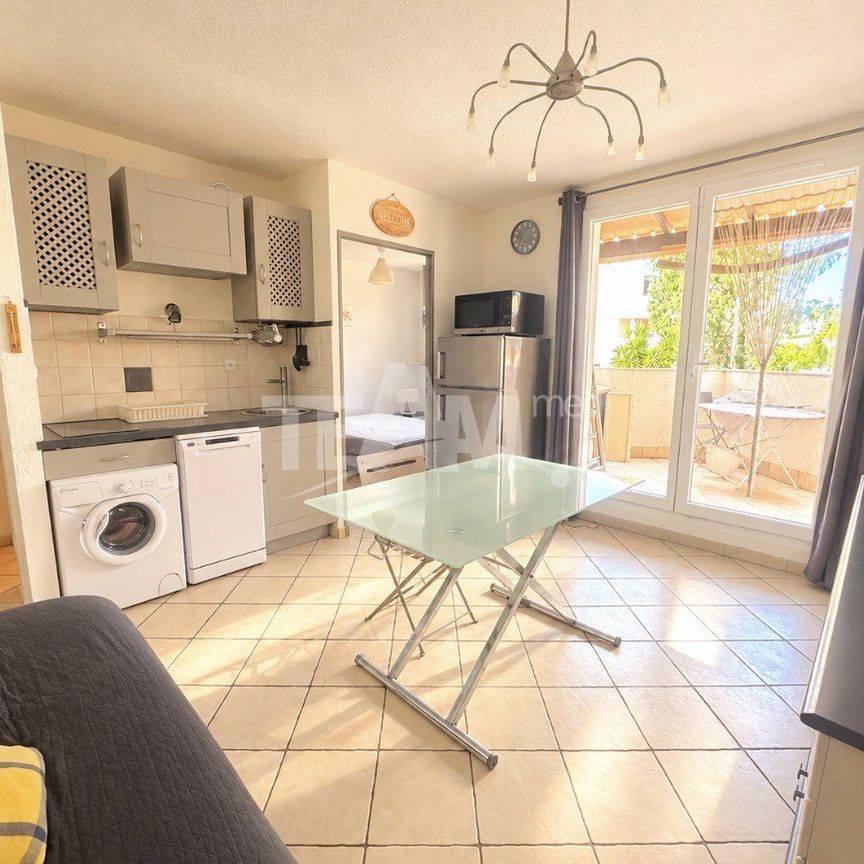 Location Appartement 2 pièces 25m² SETE 34200 - Photo 1