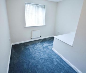 4 bedroom detached house to rent - Photo 4
