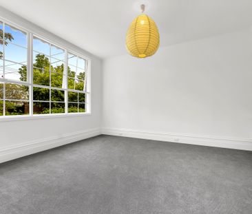 37 Middle Crescent, Brighton VIC 3186 - House For Rent | Domain - Photo 1
