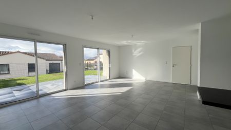 Maison 95.18 m² - 4 Pièces - Niort (79000) - Photo 2
