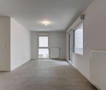 Location Appartement 3 pièces 63m² - Photo 2