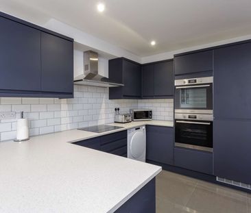 Tennyson Road Room 6 - Photo 6