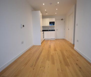 1 Bedroom End Terrace To Let - Photo 5