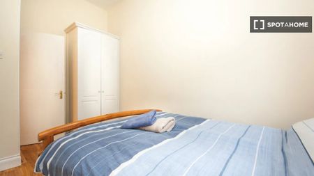 1-bedroom apartment for rent in North City, Dublin - Photo 4