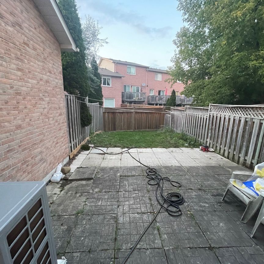 For Lease - 68 Rougehaven Way, Markham, Ontario - Photo 1