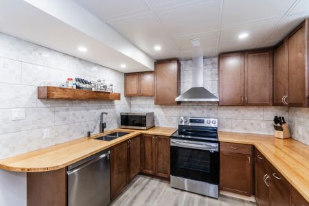 For Lease - 5 Hallen Drive Unit# Lower Unit, Penetanguishene, Ontario - Photo 3