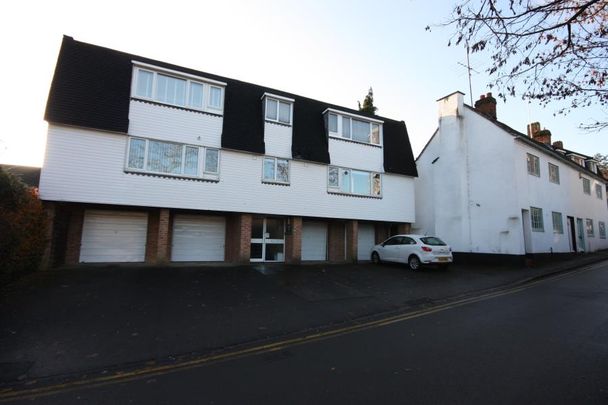 Bury Street, Guildford, GU2 4AN - Photo 1