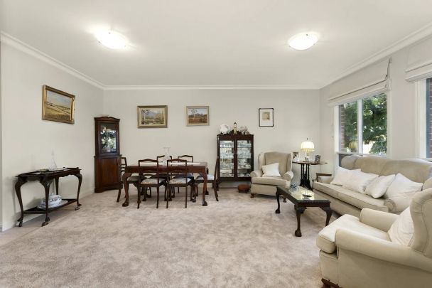 Award-winning lifestyle - Photo 1