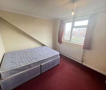 Herbert Road, Southall, UB1 - Photo 4