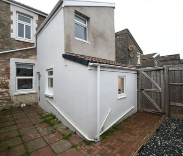 3 Bed Semi-detached house To Rent - Photo 5