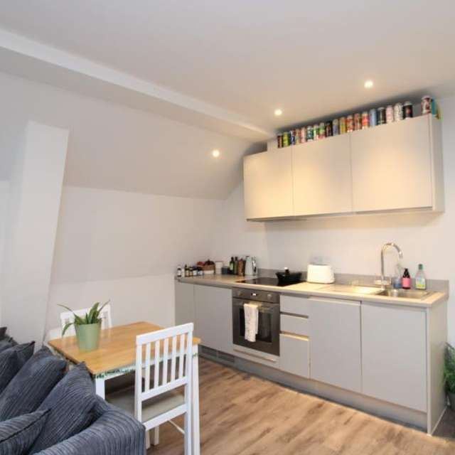 1 bedroom flat to rent - Photo 1