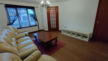 3 bedroom semi-detached house to rent - Photo 5