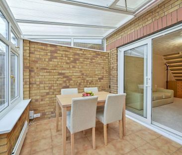 2 bedroom terraced house to rent - Photo 3