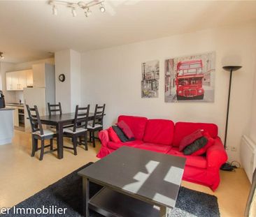 Location Appartement 3 pièces 53m² ST MARCELLIN 38160 - Photo 2