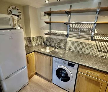 Viney`s Yard, Bruton, BA10 - Photo 4