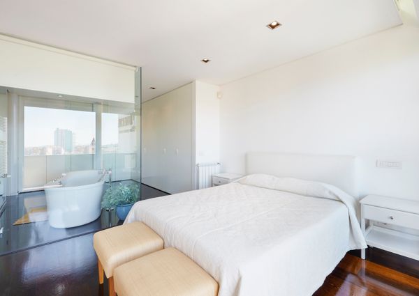 Apartamento T5 para arrendar sem móveis, em zona carismática de Lisboa