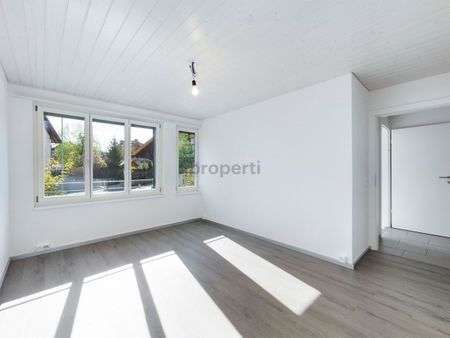 Helle 4.5-Zimmer Wohnung in Rohrbach - Photo 4