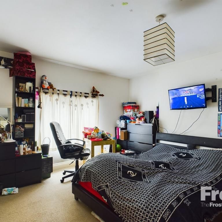 2 bedroom apartment to rent - Photo 1