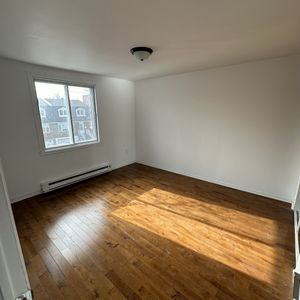 4,5 Haut De Triplex - Anjou - Photo 3