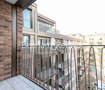 Hampton House, Kings Park Road, SW6 - Photo 2