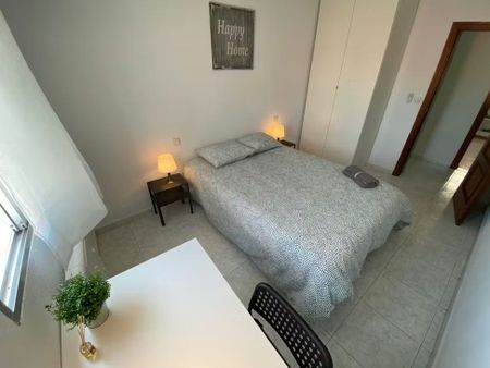 Calle del Puerto de la Morcuera, Madrid, Community of Madrid 28018 - Photo 3