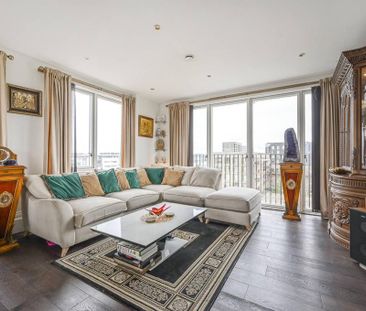 3 bedroom flat to rent - Photo 6