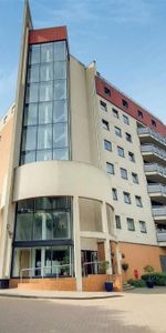 3 Bed Apartment | £615 pw - Photo 4