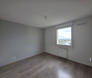 Location Appartement 2 pièces 49m² CLERMONT FERRAND 63000 - Photo 5