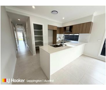 MODERN HOME LOCATED IN AUSTRAL - Photo 4