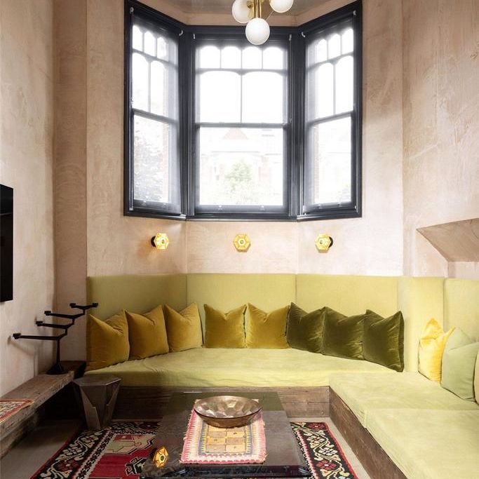4 bedroom terraced house to rent - Photo 1