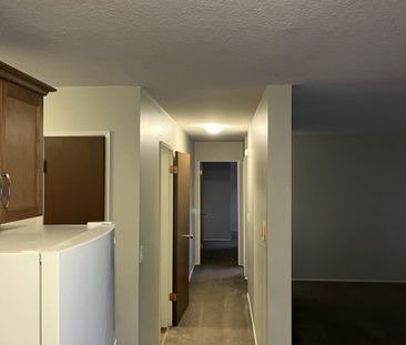 Cozy 2-Bedroom, 1 -Bath Apartment - Photo 1