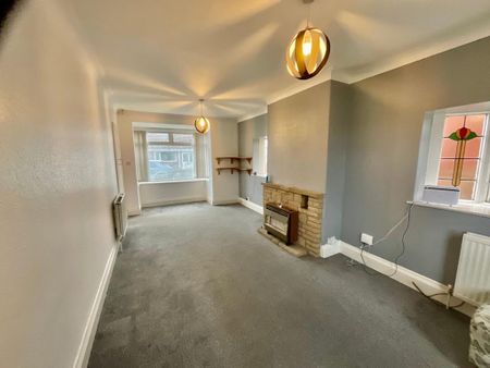 2 bedroom semi-detached house to rent - Photo 4