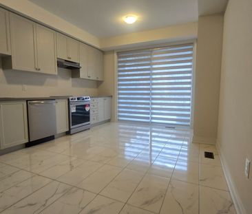 For Lease - 2908 Whites Road, Pickering, Ontario - Photo 3