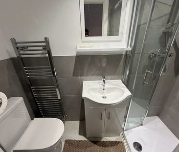 Bensham, Gateshead - Photo 3