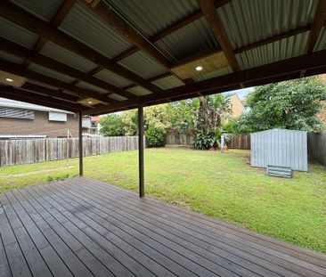 2 BED HOME PRIME LOCATION - Photo 3